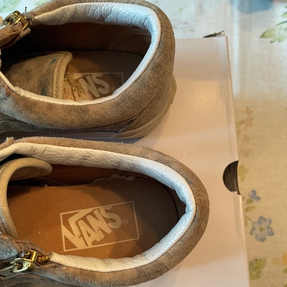Vans Shoes - Size 6 Woman - Picture 2 of 5